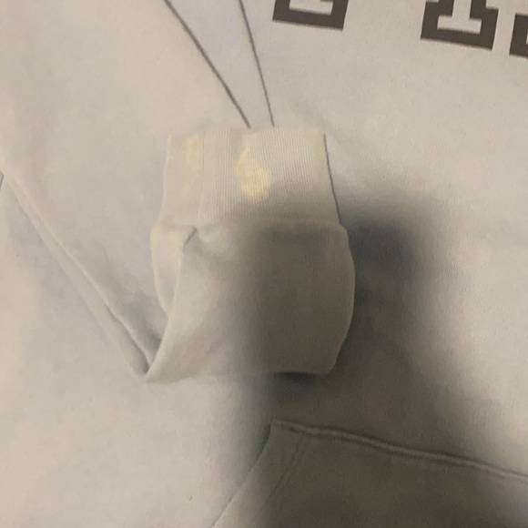 Pink sweatshirt size small - Picture 3 of 4